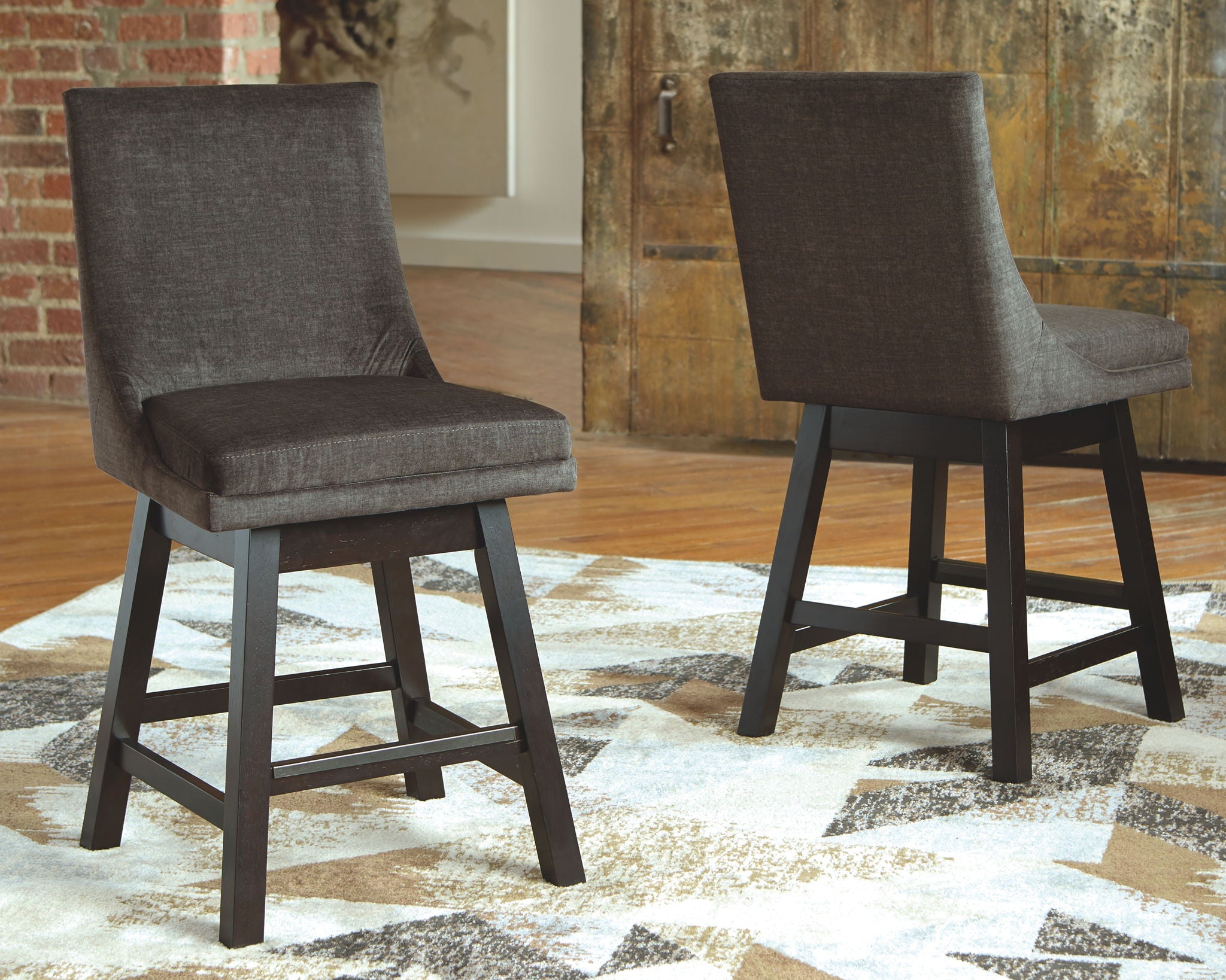 Regency Tallenger - Swivel Barstool (Set of 2)