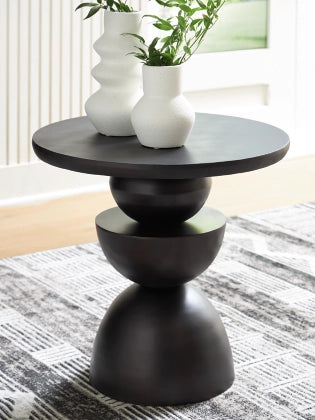 Kurtson Finish Accent Table