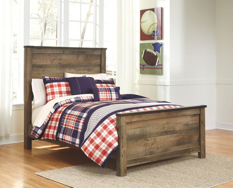 Trinell Full Panel Bed - Brown